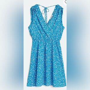 Kaileigh Blue Floral Sleeveless V-Neck Tie-Back Dress